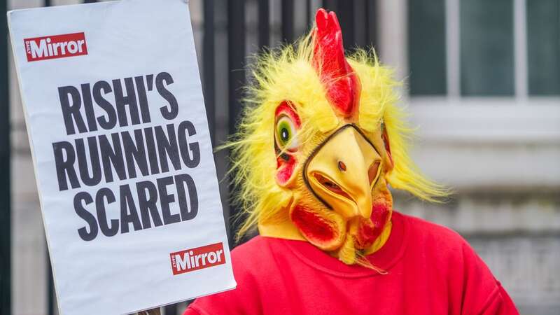 Rishi Sunak continues to chicken out of naming a date for the general election (Image: Amer Ghazzal/REX/Shutterstock)