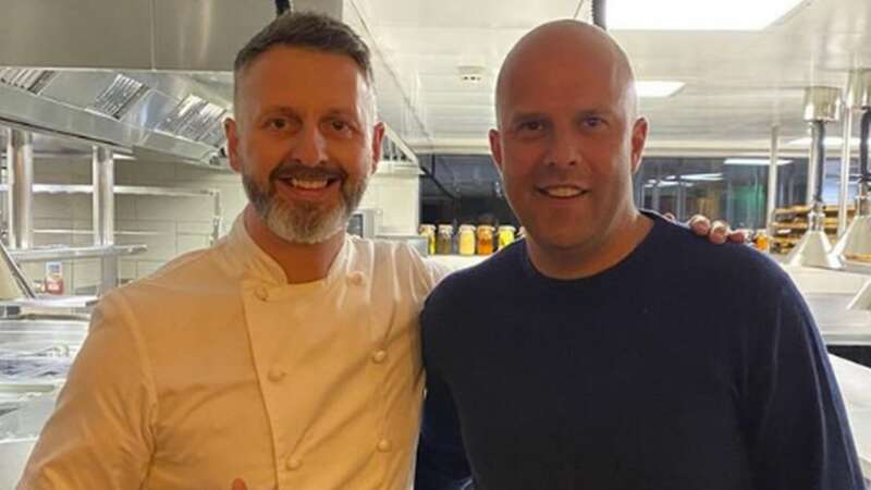 Arne Slot was photographed alongside Mark Birchall, the head chef at Moor Hall Restaurant (Image: Instagram/@restaurantmoorhall)