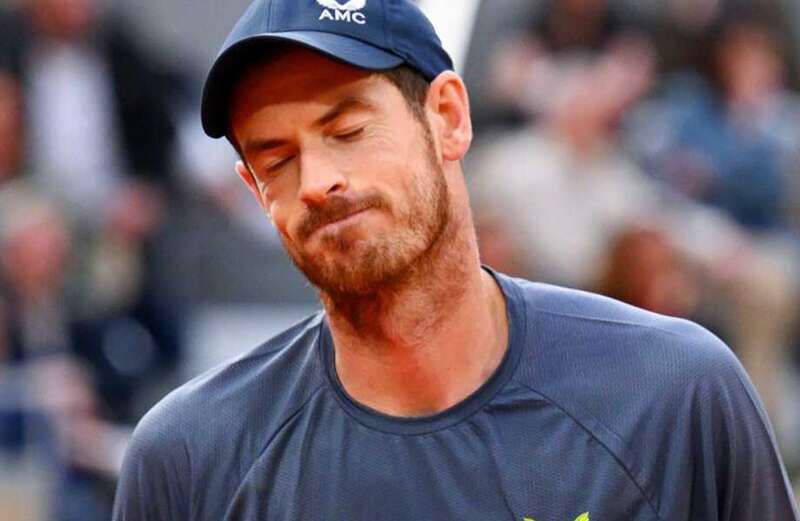 Murray tinkered with his equipment, which may have hindered his performance