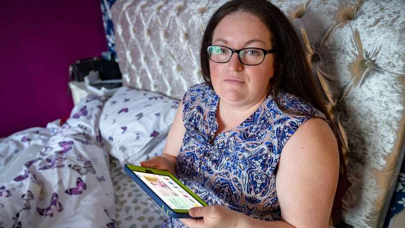 Kelly Snipes suffers with a rare sleeping disorder at her home (Image: James Linsell-Clark/SWNS)