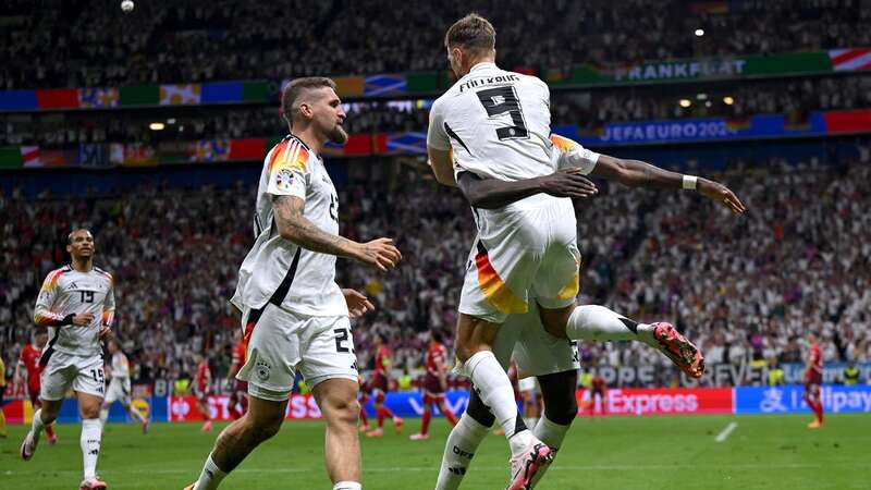 Germany snatch last-gasp draw to win group as Switzerland find hosts