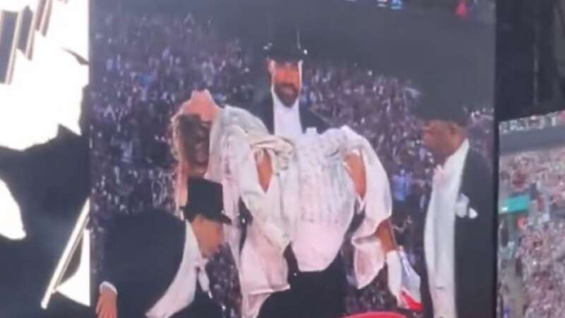 Travis Kelce even carried Taylor Swift at one point in the concert (Image: X)