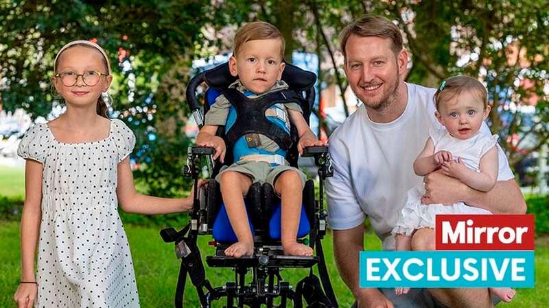 Arthur Morgan, 3, with dad Reece, sisters Nancy and Reenie at home in Biggin Hill, Kent (Image: Adam Gerrard / Daily Mirror)