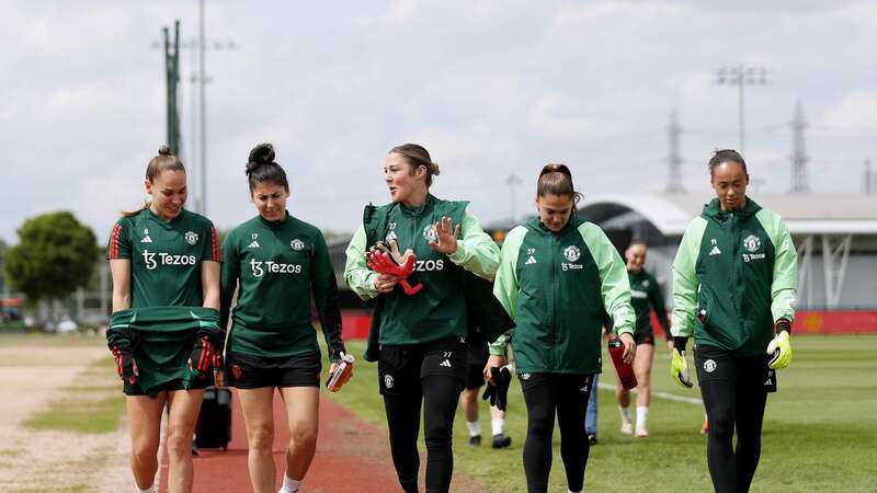 Manchester United Women put into portable buildings to accommodate men