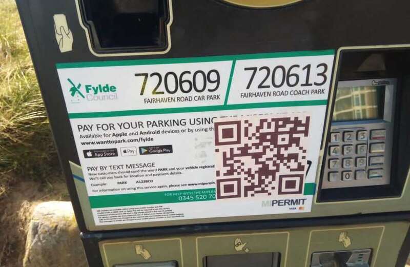 Pictured reveal what to look out for to avoid losing £100s