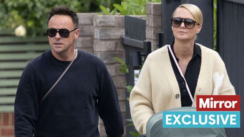 Ant McPartlin seen on family outing as ex Lisa posts 