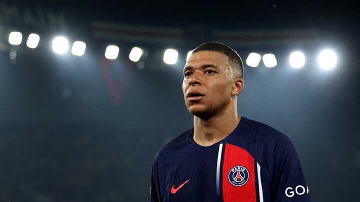 Kylian Mbappe received a harsh rating from notorious L’Equipe despite the win against Portugal