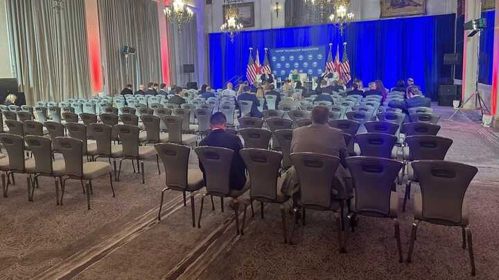 Humiliating photo shows Boris Johnson speaking to almost empty room at Republican convention