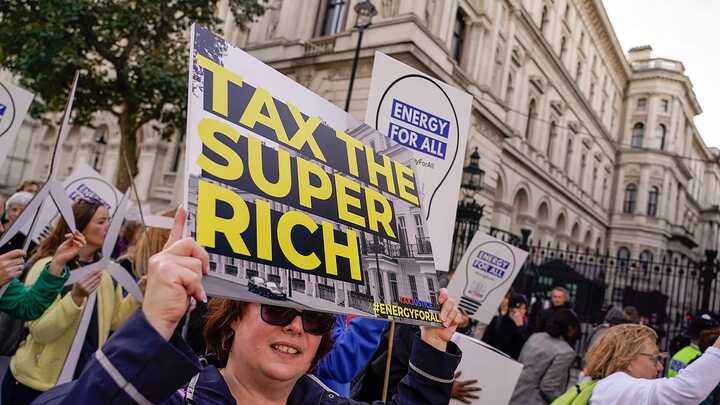 Unite proposes a 1% wealth tax on the super-rich to finance UK public sector pay increases