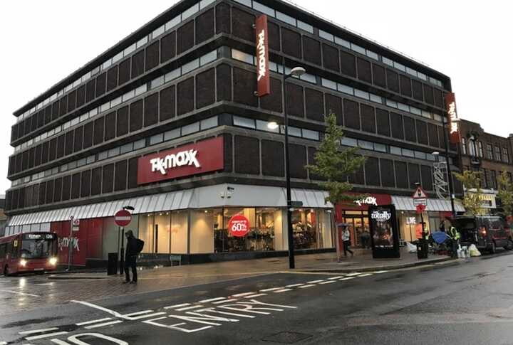 Horror as baby ’kidnapped from pram in TK Maxx’ on Bromley High Street, man arrested