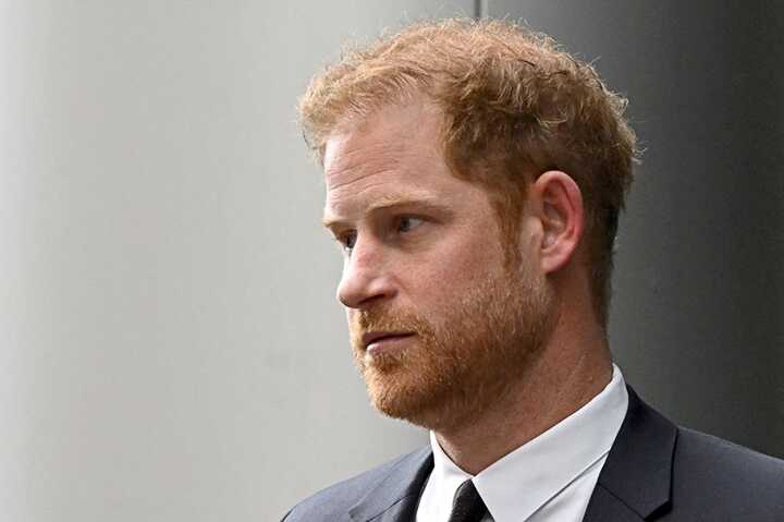 Prince Harry considering a ‘return to the UK’ to ‘repair relationship with King Charles’