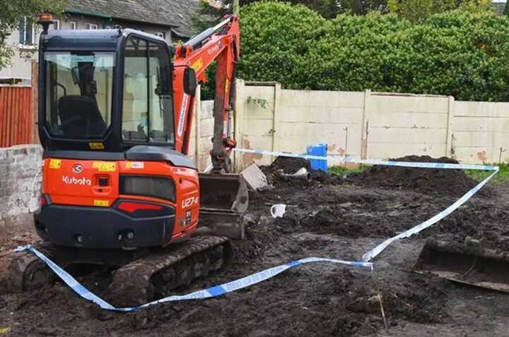 The human remains were found in the back garden of a Liverpool home ( Image: Liverpool Echo)