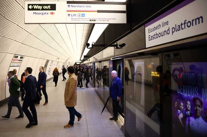 Tokyo Metro wins contract to operate London’s Elizabeth line