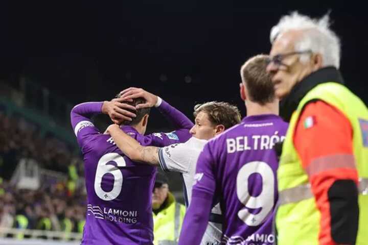 Edoardo Bove collapses during Fiorentina vs Inter match, leaving players in tears