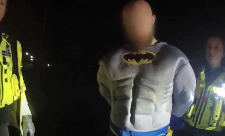 Drink driver dressed as Batman receives driving ban