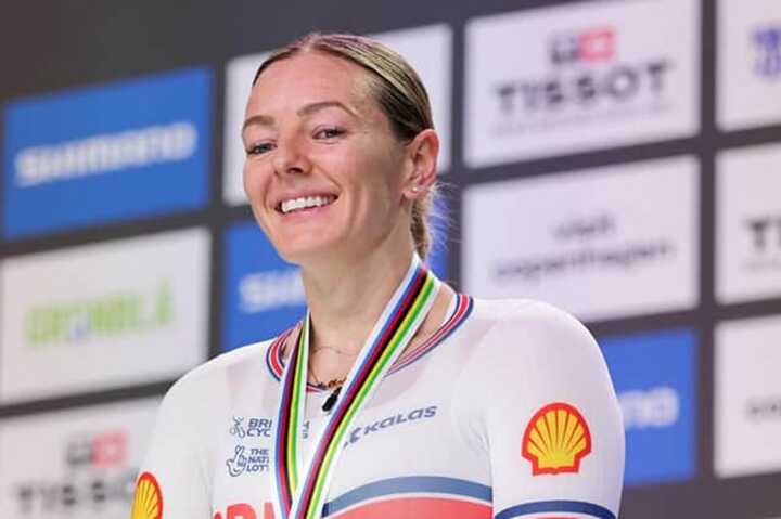 GB’s Katy Marchant crashes into London velodrome crowd