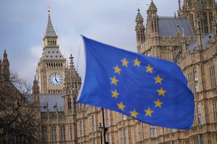 European Commission takes UK to court over rights of EU citizens