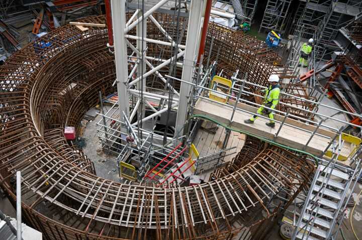 UK government eases rules to boost mini nuclear reactor construction