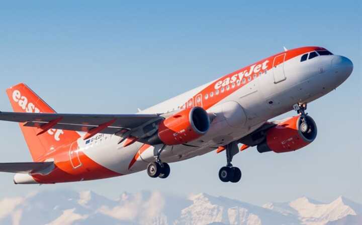 EasyJet pilot collapses mid-flight, forcing emergency landing in Athens