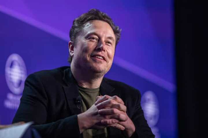 Elon Musk changes his X name to ‘Harry Bōlz,’ causing crypto chaos