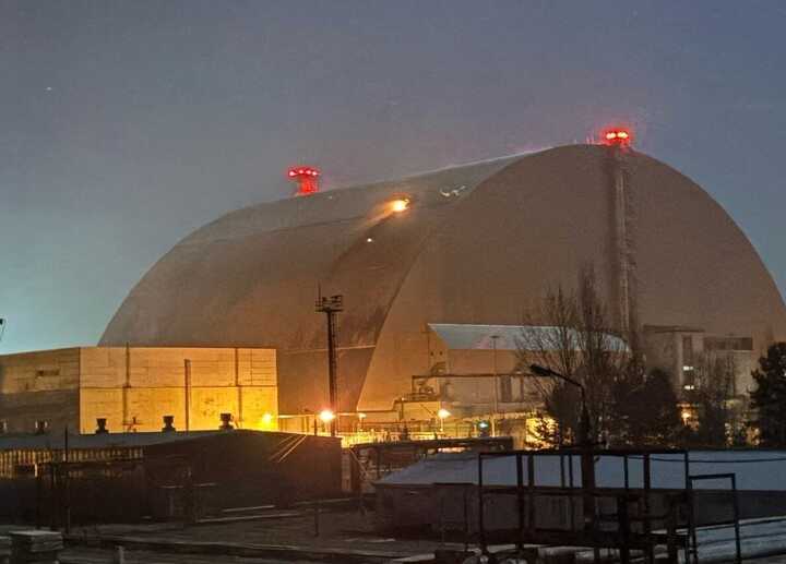 Russian drone strike damages Chornobyl plant but no radiation leak, says Kyiv