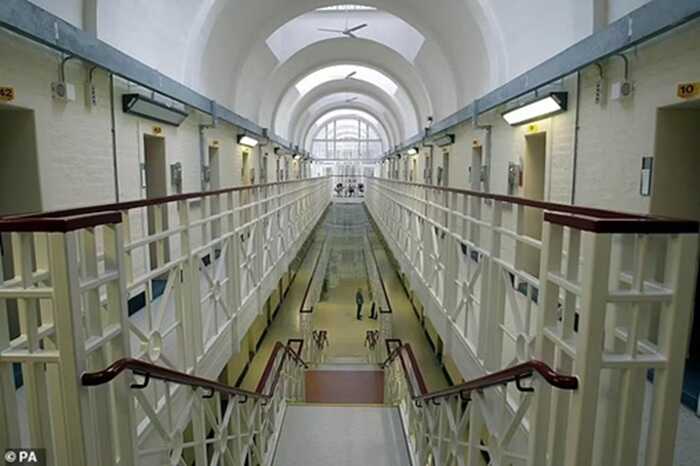 Prison violence rises 63% at Wakefield as fryers break down