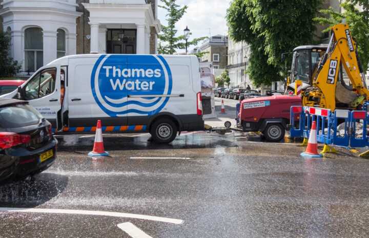 Britain’s biggest water supplier on the edge: Loan fees soar as collapse looms