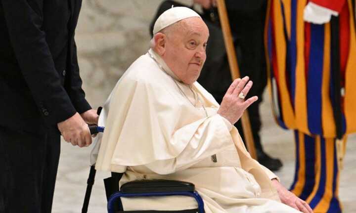 Pope Francis in critical condition after severe respiratory crisis