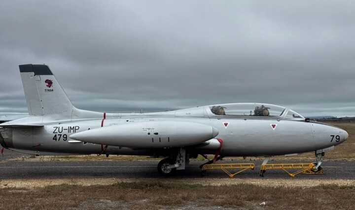 In South Africa, a plane crashed during an airshow: an experienced pilot lost his life