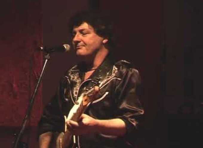 Rock icon Chris Turner, who performed with Rose Tattoo and Billy Thorpe, has passed away