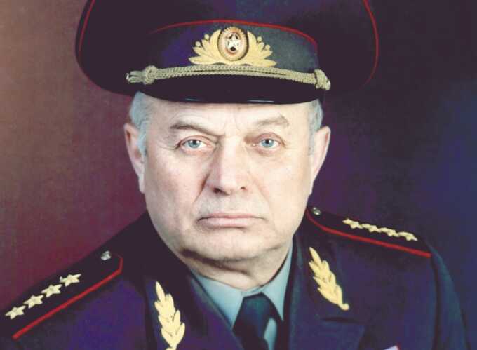 Russian "uniformed tycoon": conflict within General Kosovan