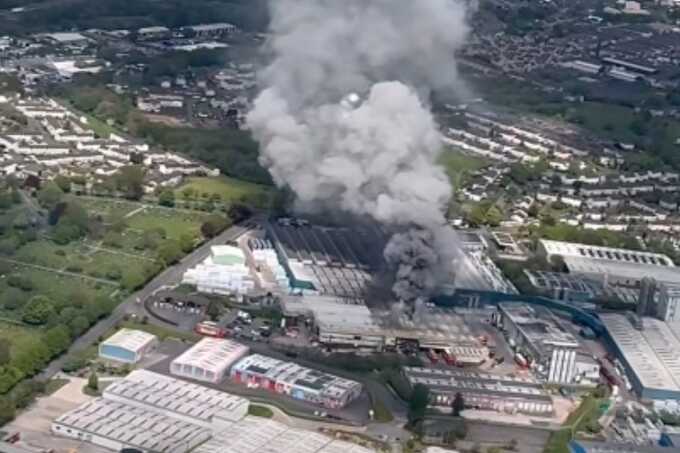 Fire engulfs Warburton